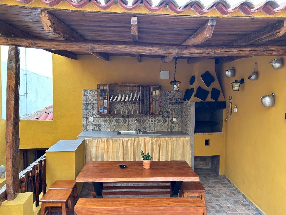 Tradicional Casa Canaria Con Piscina Y Vistas Al Teide Icod De Los Vinos Exterior foto